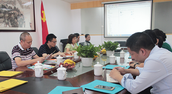 番禺區(qū)食品藥品監(jiān)督管理局領(lǐng)導(dǎo)蒞臨我司指導(dǎo)工作